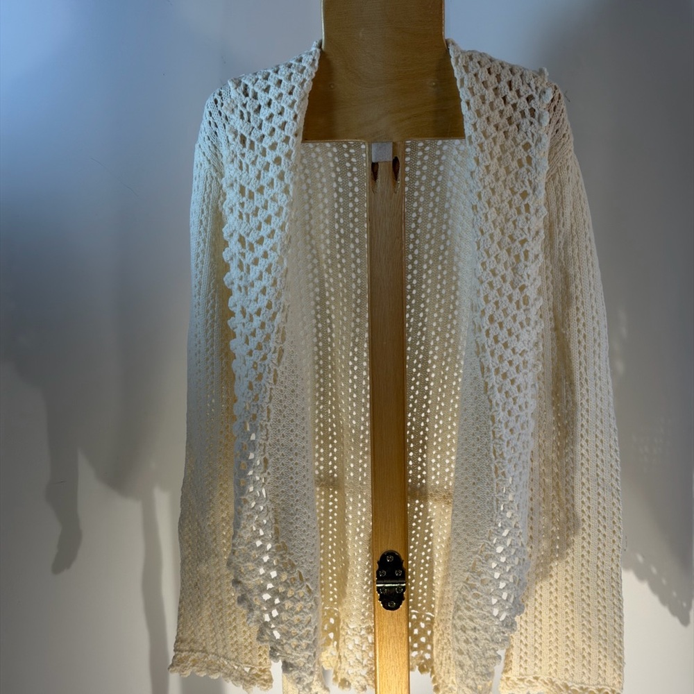 Nine & Co. Cream Open-Knit  Cardigan with Belt